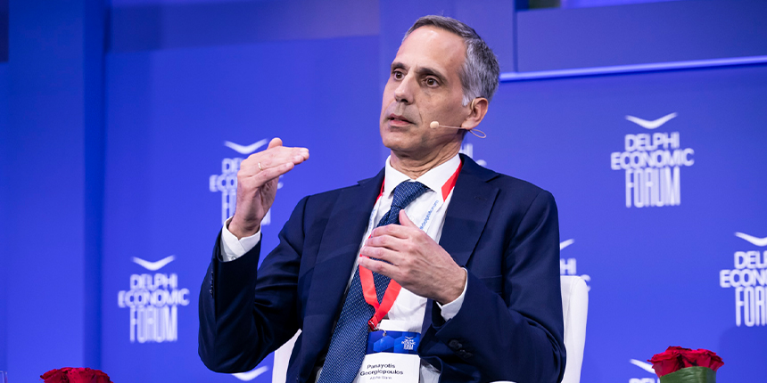 The Chief Retail Client Strategies Officer, Panagiotis Georgiopoulos, at the Delphi Economic Forum.