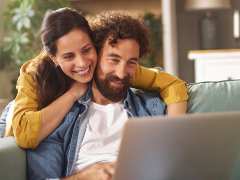 Υπογράφω τη σύμβαση