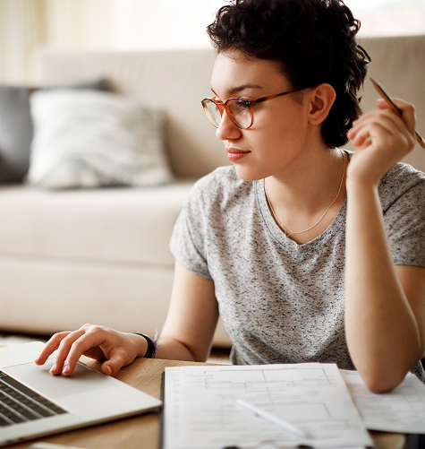 woman with laptop